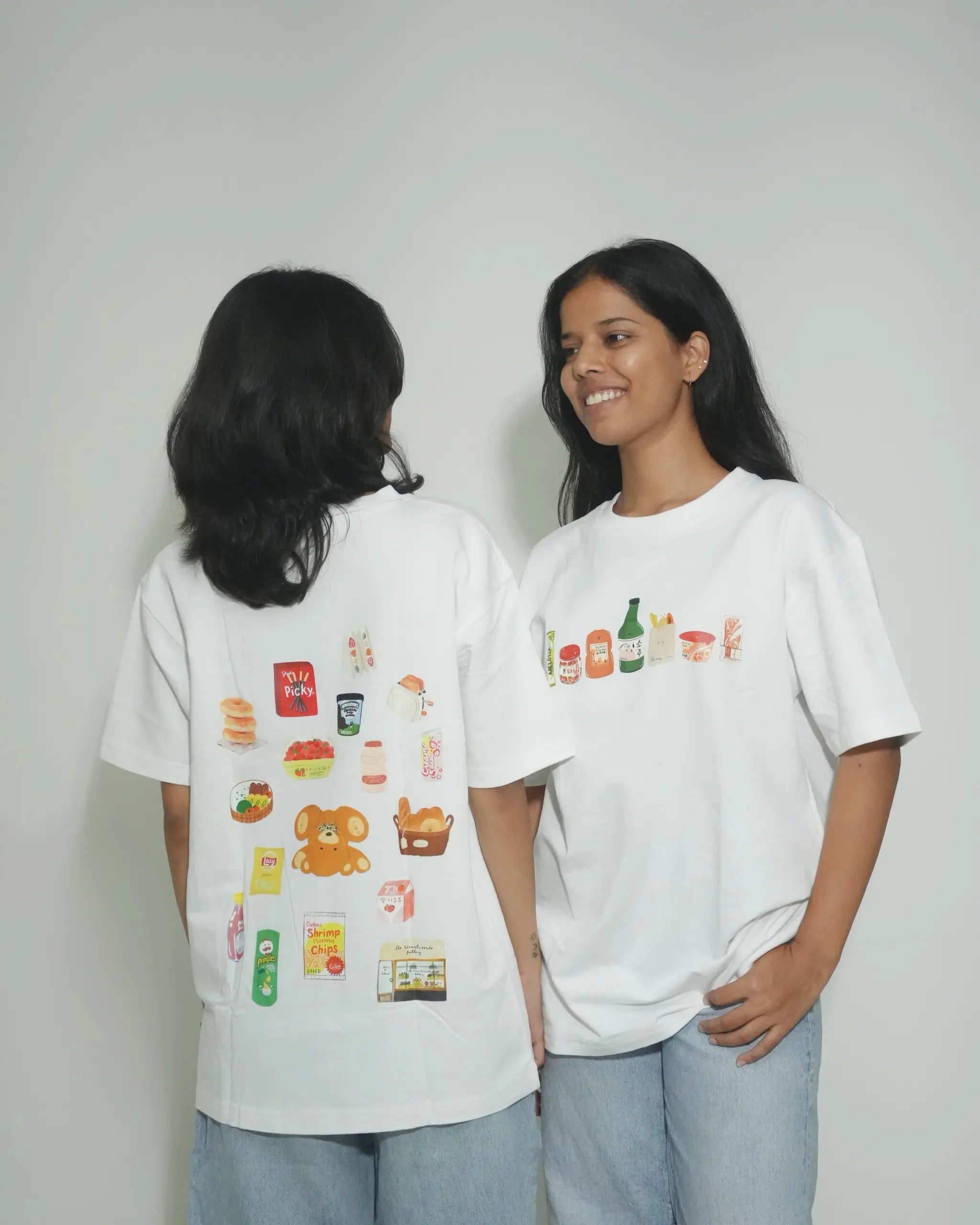 intru.in Doodles T-Shirt - View 4